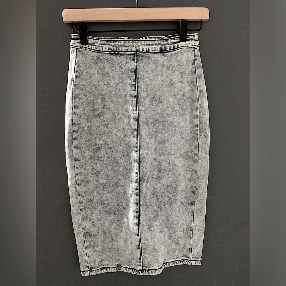 Iris Jeans Denim Blue Acid Wash Pencil Midi Skirt S NWOT
